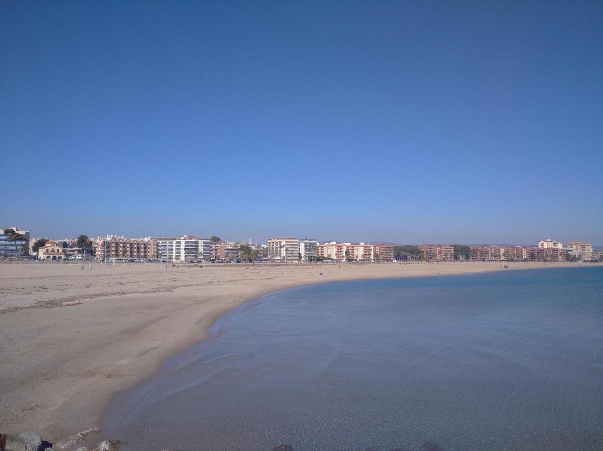 Pobla de MontornésFantastica Casa Con Piscina Y Playa ,Torredembarra-Tarragona别墅 外观 照片